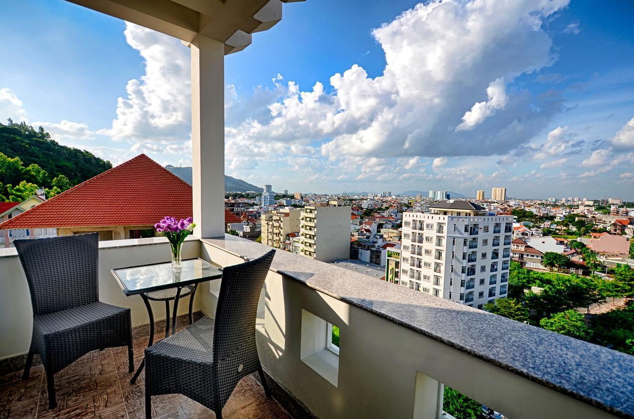 The Wind Resort - Tropical Hillside Escape Вунг Тау Екстериор снимка